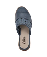 Cliffs by White Mountain Women's Corley Comfort Sandal