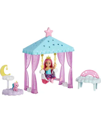 Barbie Dreamtopia Chelsea Small Doll and Accessories, Playset with Canopy Swing, Kitten and More - Multi