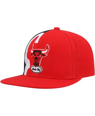 Men's Mitchell & Ness Red Chicago Bulls Hardwood Classics Retroline Snapback Hat