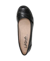 LifeStride Women's I-Loyal Low Wedge Ballet Flats