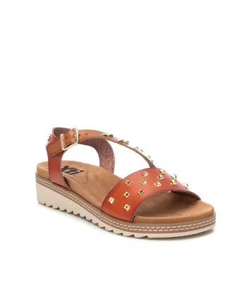 Women's Sandals With Gold Studs, 14133002 Medium Brown