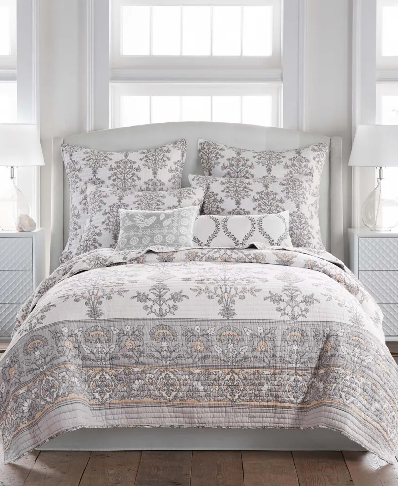 Levtex Filigree Reversible -Pc. Quilt Set