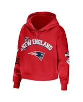 Women's Wear by Erin Andrews Red New England Patriots Modest Cropped Pullover Hoodie