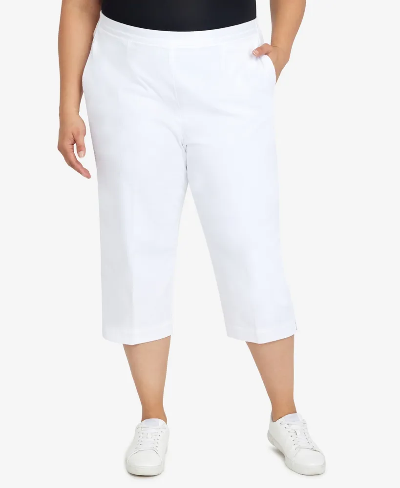 Alfred Dunner Plus Size Classics Relaxed Denim Capri Pant