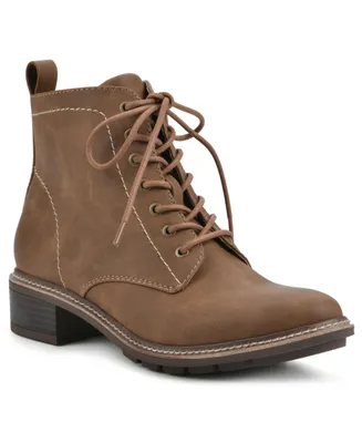 Cliffs by White Mountain Women's Eligible Lace-up Boot