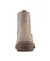 Cliffs by White Mountain Women's Mastery Chelsea Boots - Sand, Fabric