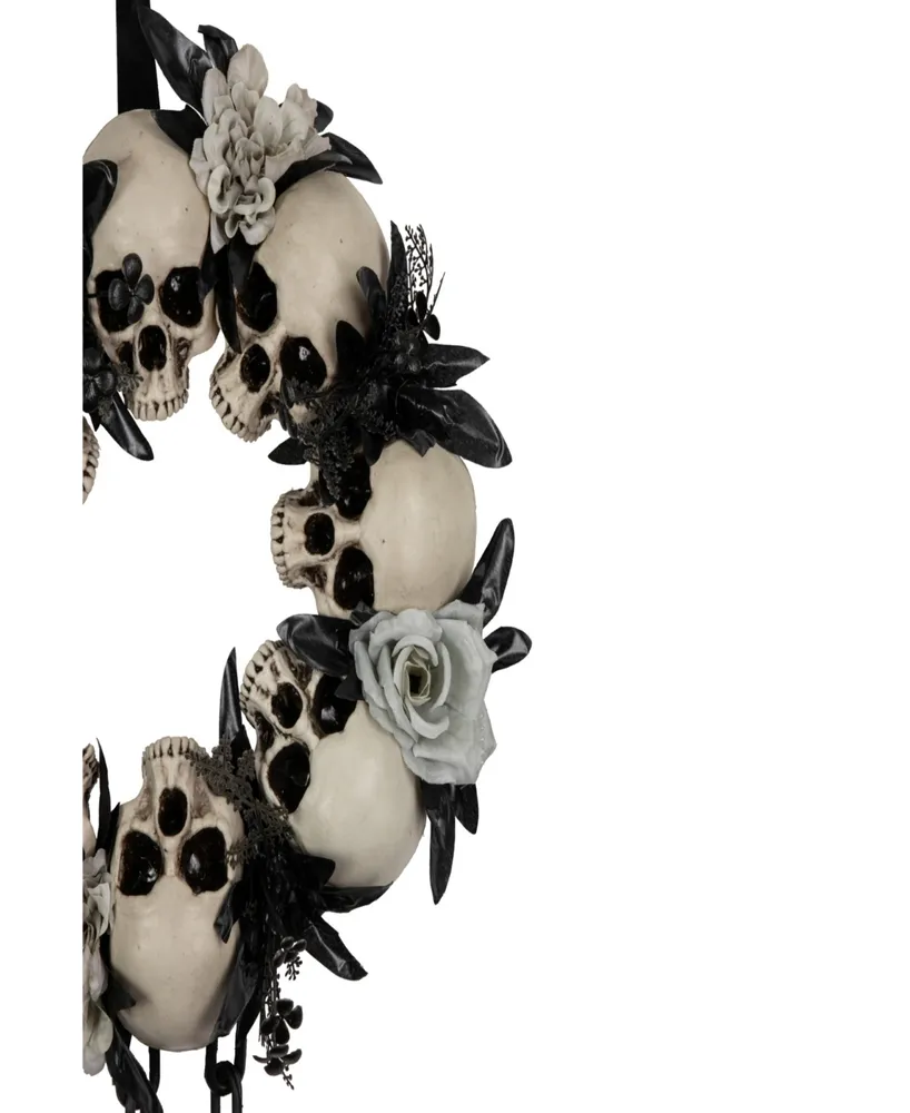 Skulls and Chains with Roses Halloween Wreath, 15" Unlit