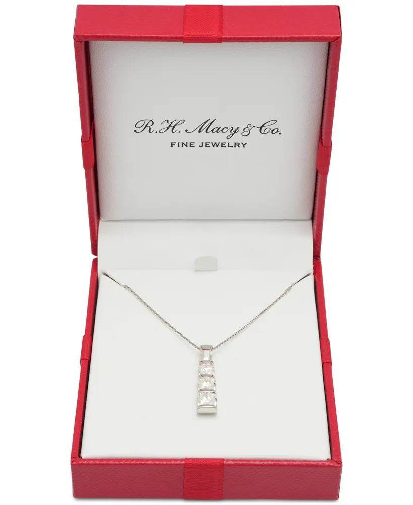 Diamond Graduated Three-Stone Pendant Necklace (1 ct. t.w.) in 14k White Gold or 14k Yellow Gold, 18" + 2" extender