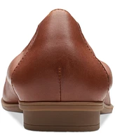 Clarks Women's Lyrical Sky O-Ring Strapped Ballet Flats