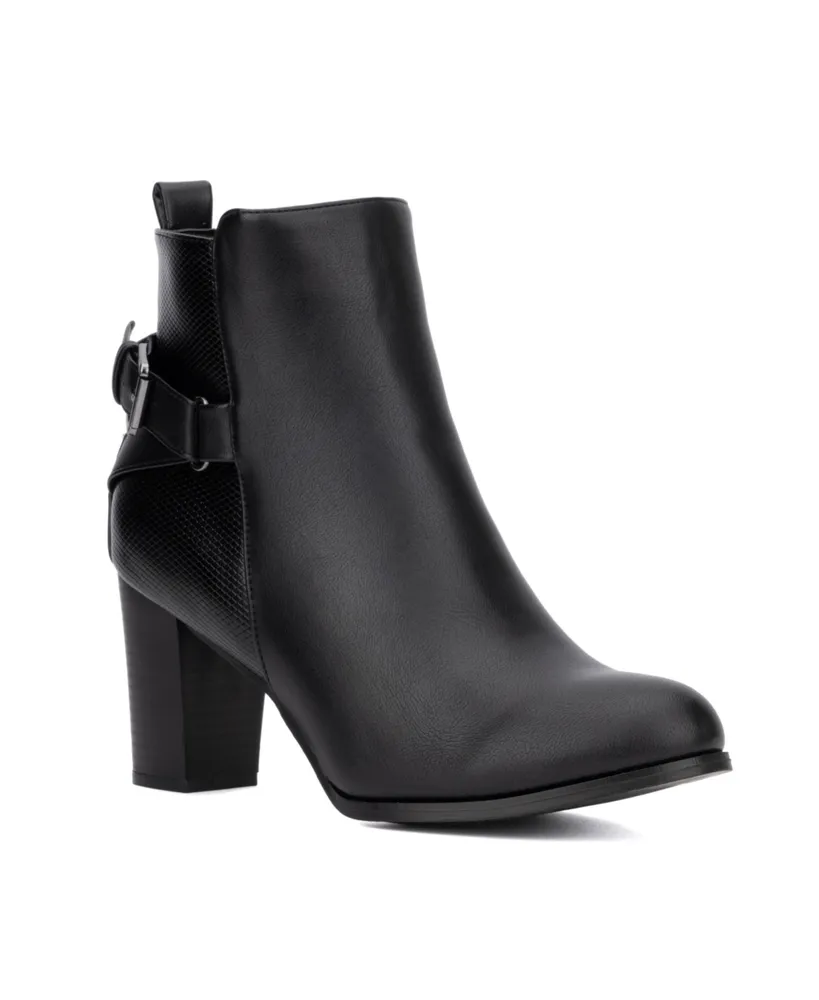 Women's Andra Bootie