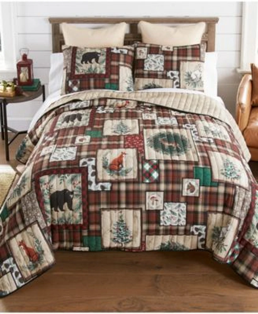 Donna Sharp Woodland Holiday Reversible Quilt Set