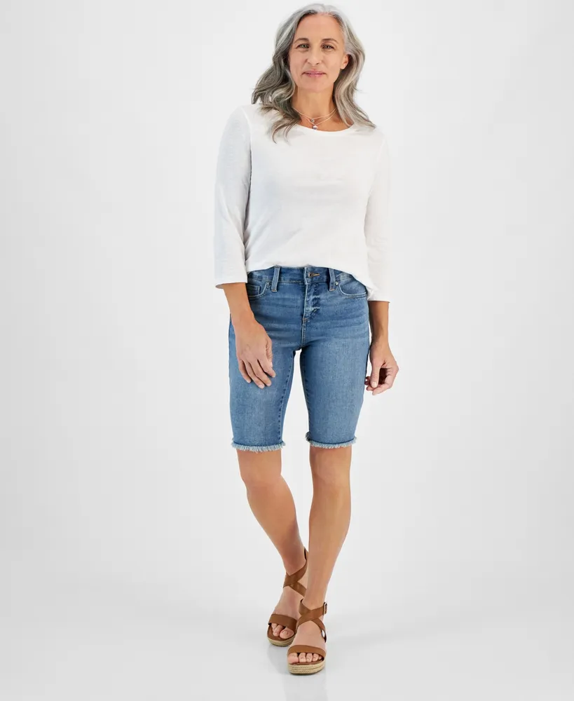 Aéropostale Premium Seriously Stretchy Mid-Rise Denim Bermuda