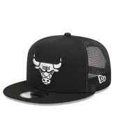 Men's New Era Black Chicago Bulls Evergreen 9FIFTY Trucker Snapback Hat