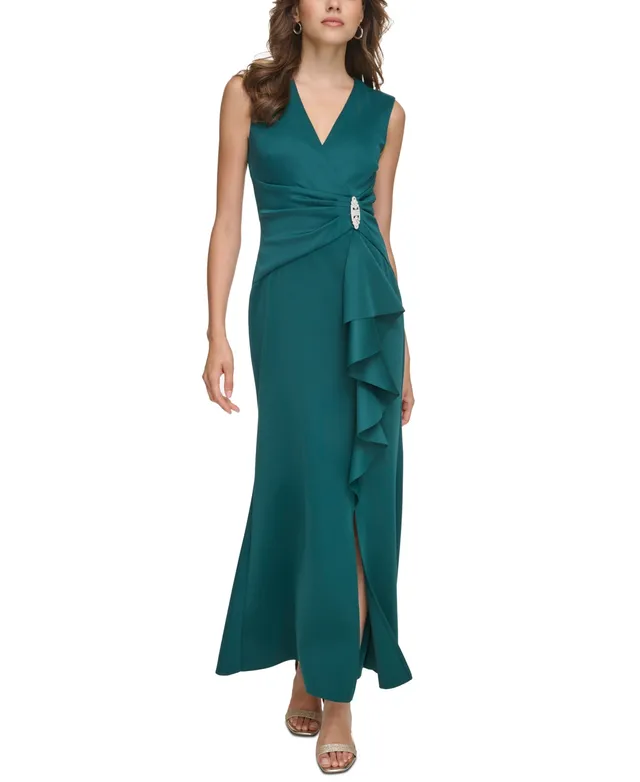 Jessica Howard Women's Cascading Ruffle Gown