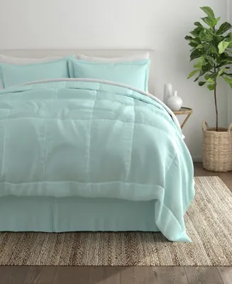 a Beautiful Bedroom Piece Lightweight Bed Bag Set by The Home Collection