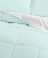 a Beautiful Bedroom Piece Lightweight Bed Bag Set by The Home Collection