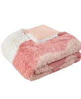 Intelligent Design Cassie Ombre Shaggy Faux Fur Piece Comforter Set