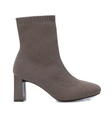 Women's Dress Booties By Xti