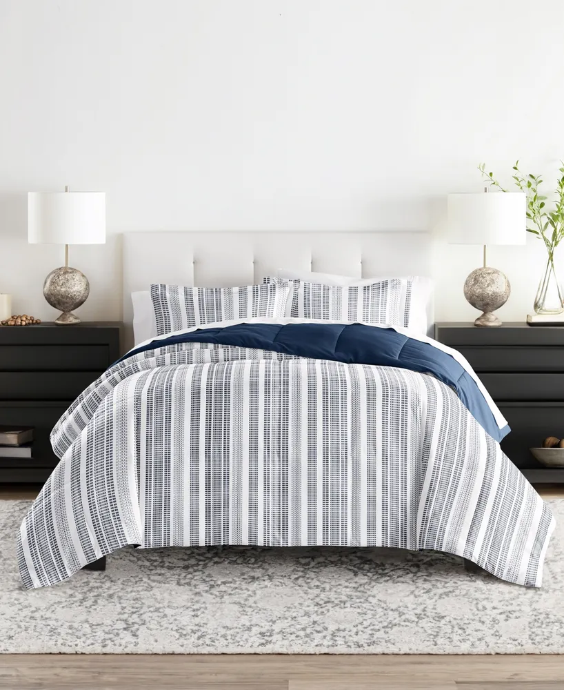 Home Collection Premium Down Alternative Farmhouse Dreams Reversible Comforter Set