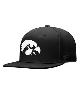 Men's Top of the World Black Iowa Hawkeyes Dusk Flex Hat