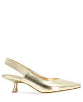 BCBGeneration Women's Kayla Kitten Heel Pump