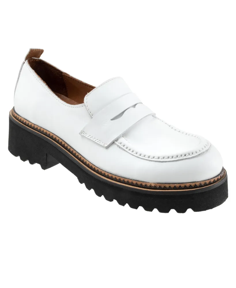 Bueno Women's Annie Loafers