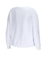 Women's Wear by Erin Andrews White Chicago Bulls Cropped Long Sleeve T-shirt