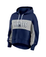 Women's Fanatics Navy New York Yankees Filled Stat Sheet Pullover Hoodie