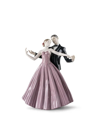 Lladro Anniversary Waltz Couple Sculpture