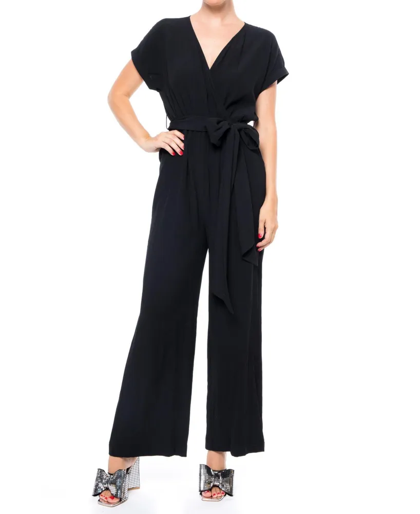 fcity.in - Invika Round Neck Sleeveless Solid Pleated Regular Jumpsuit