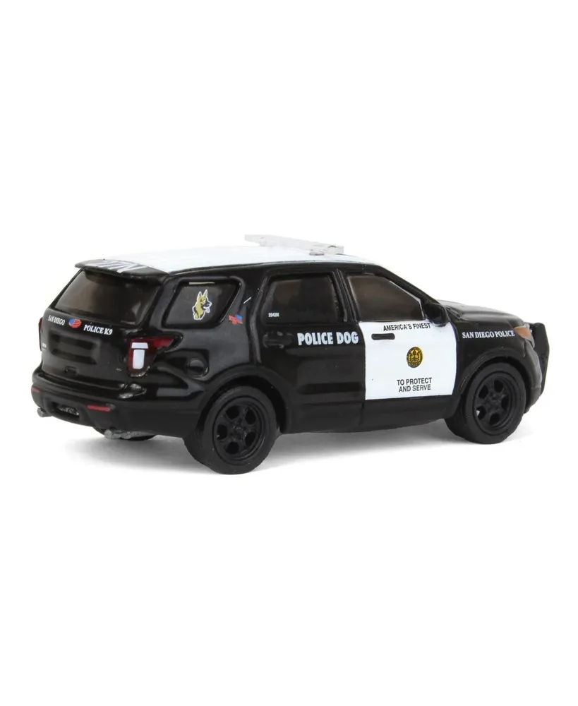 1/64 2015 Ford Police Interceptor San Diego Police Hot Pursuit 43 43010-e