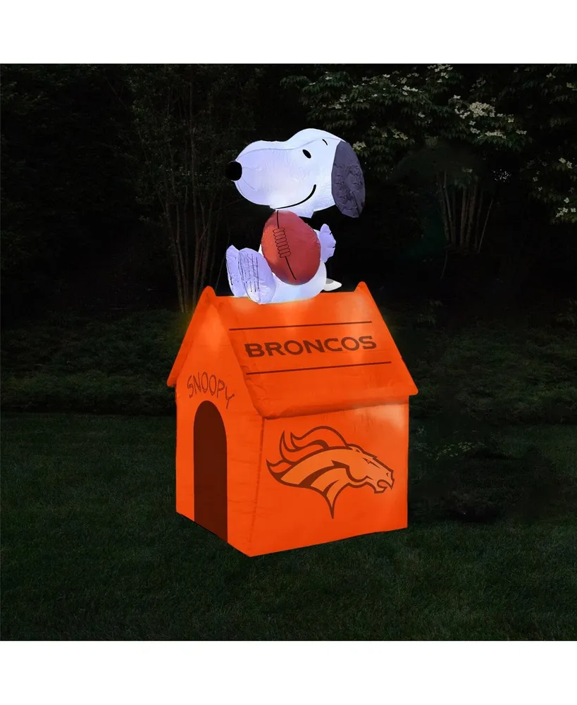 Denver Broncos Inflatable Snoopy Doghouse