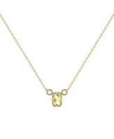 LuvMyJewelry Emerald Peridot Gemstone Round Natural Diamond 14K Yellow Gold Birthstone Necklace