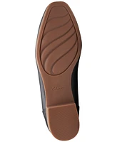 Clarks Women's Juliet Aster Slip On Loafer Flats