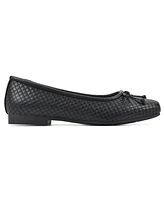 Cliffs by White Mountain Women's Bessy Ballet Flats