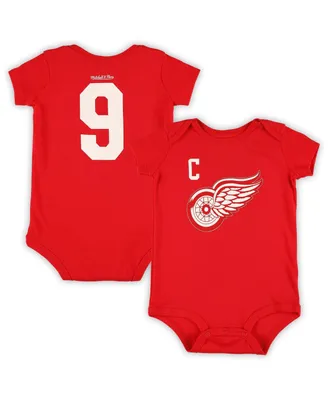 Baby Boys and Girls Mitchell & Ness Gordie Howe Red Detroit Red Wings Name and Number Bodysuit