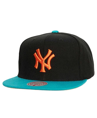 Men's Mitchell & Ness Black, Teal New York Yankees Citrus Cooler Snapback Hat