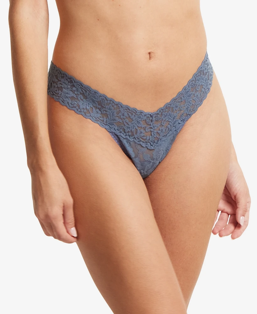 Hanky Panky Signature Lace Women's Low Rise Thong, 4911