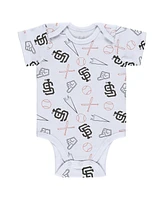 Baby Boys and Girls Wear by Erin Andrews Gray, White, Black San Francisco Giants Three-Piece Turn Me Around Bodysuits and Pants Set
