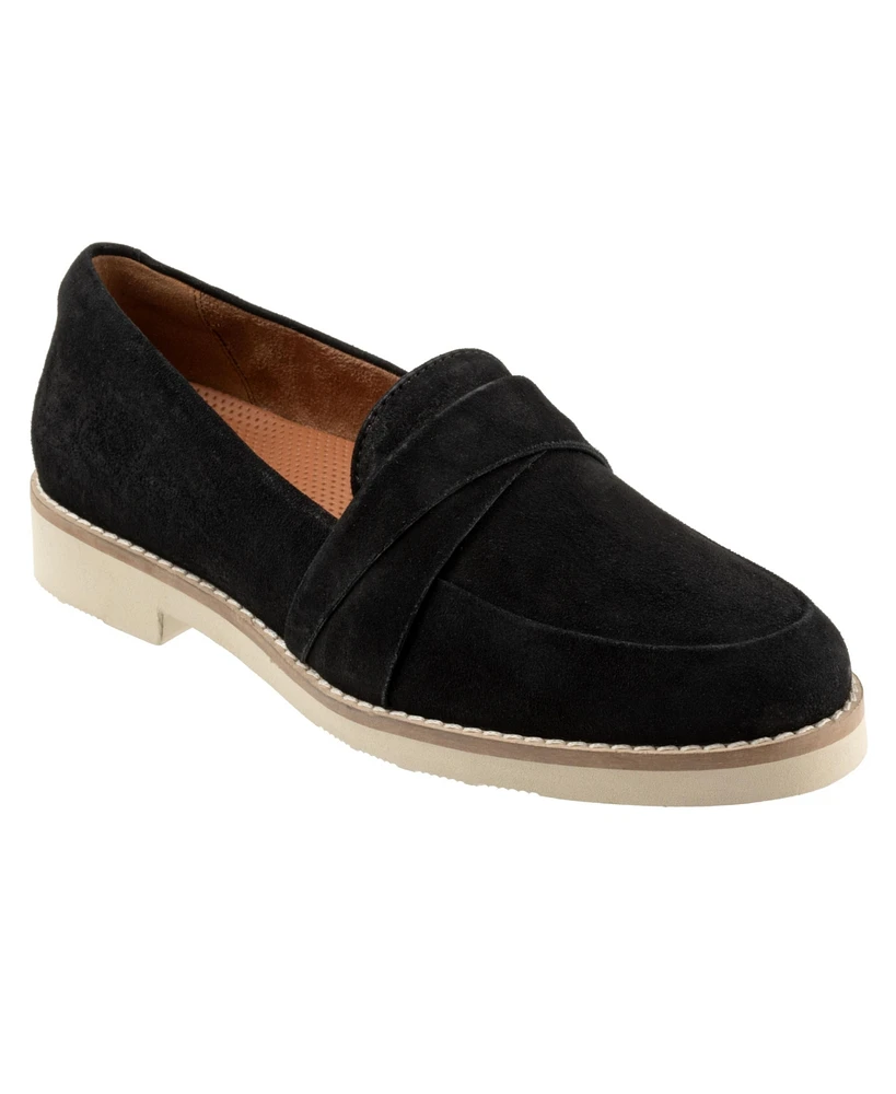 SoftWalk Walsh Loafer Flats