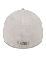 New Era Men's Los Angeles Angels 2024 Clubhouse 39THIRTY Flex Fit Hat