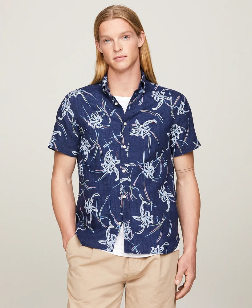 Tommy Hilfiger Men's Short Sleeve Tropical Print Button-Down Shirt