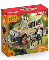 Schleich Wild Life 4 x 4 Vehicle with Winch Playset