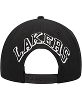 Men's New Era Black Los Angeles Lakers Chainstitch 9FIFTY Snapback Hat