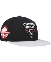 Men's Mitchell & Ness Black, Gray Chicago Bulls Core Snapback Hat