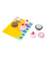 Small Foot Pull Apart Cakes & Cupcakes Set