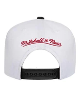 Mitchell Ness Youth White Chicago Bulls Wave Runner Snapback Hat