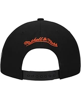 Mitchell Ness Men's Black Philadelphia Flyers Core Team Script 2.0 Snapback Hat