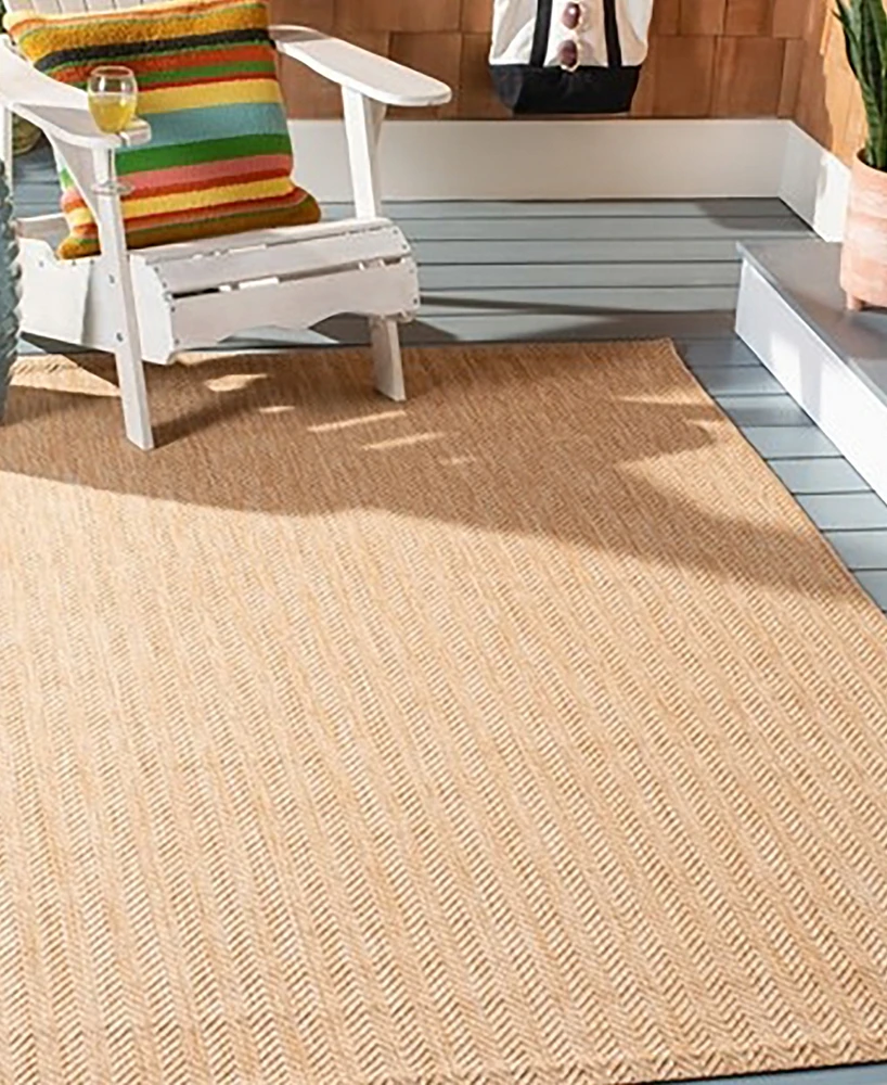 Safavieh Courtyard CY8022 Natural and Cream 5'3" x 7'7" Sisal Weave Outdoor Area Rug