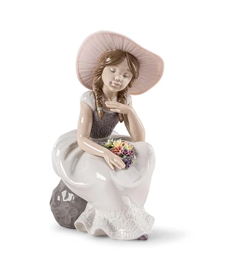 Lladro Spring Has Come Figurine